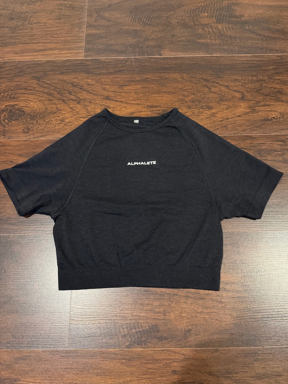 Alphalete Black Cropped Short Sleeve Logo Top